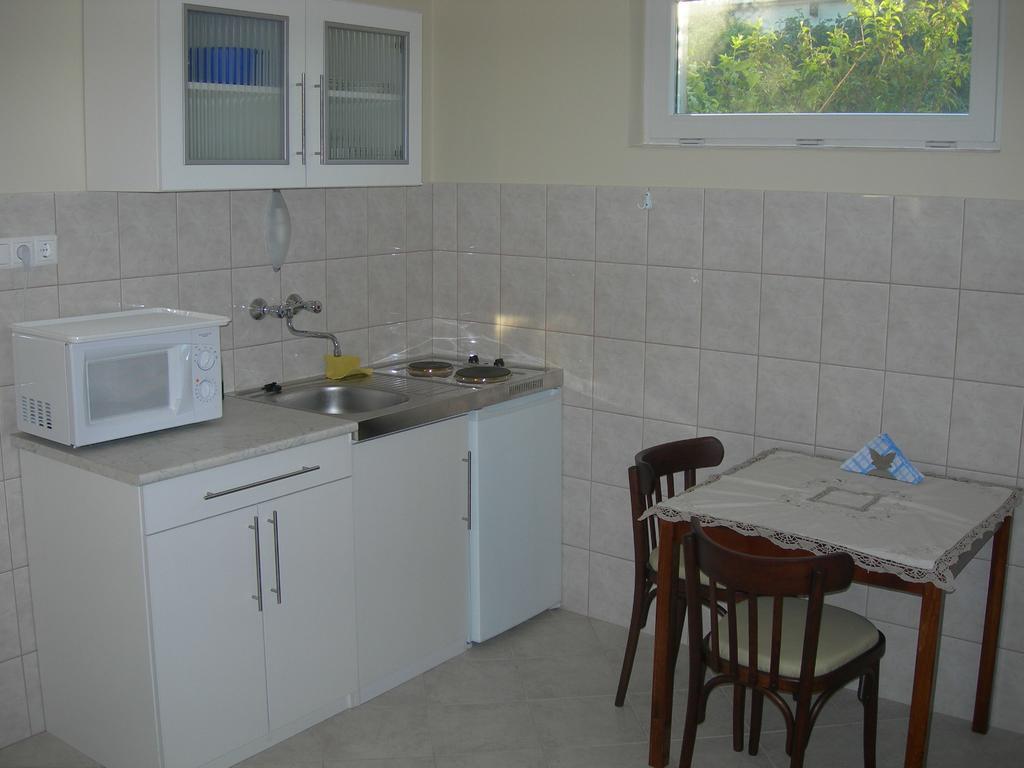 Radek Vendégház és Apartman Halászi Extérieur photo